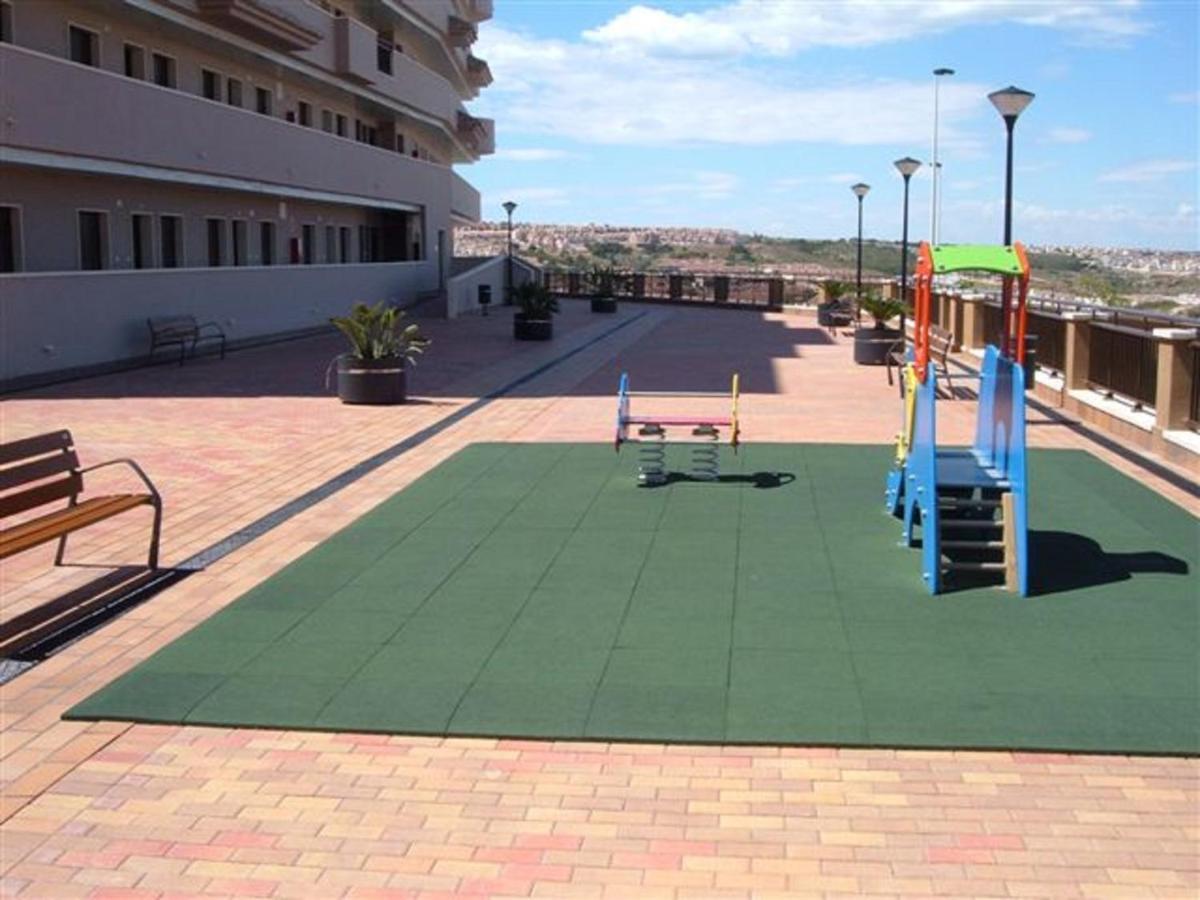 Apartamento Playa Arenales Del Sol Lejlighed Eksteriør billede